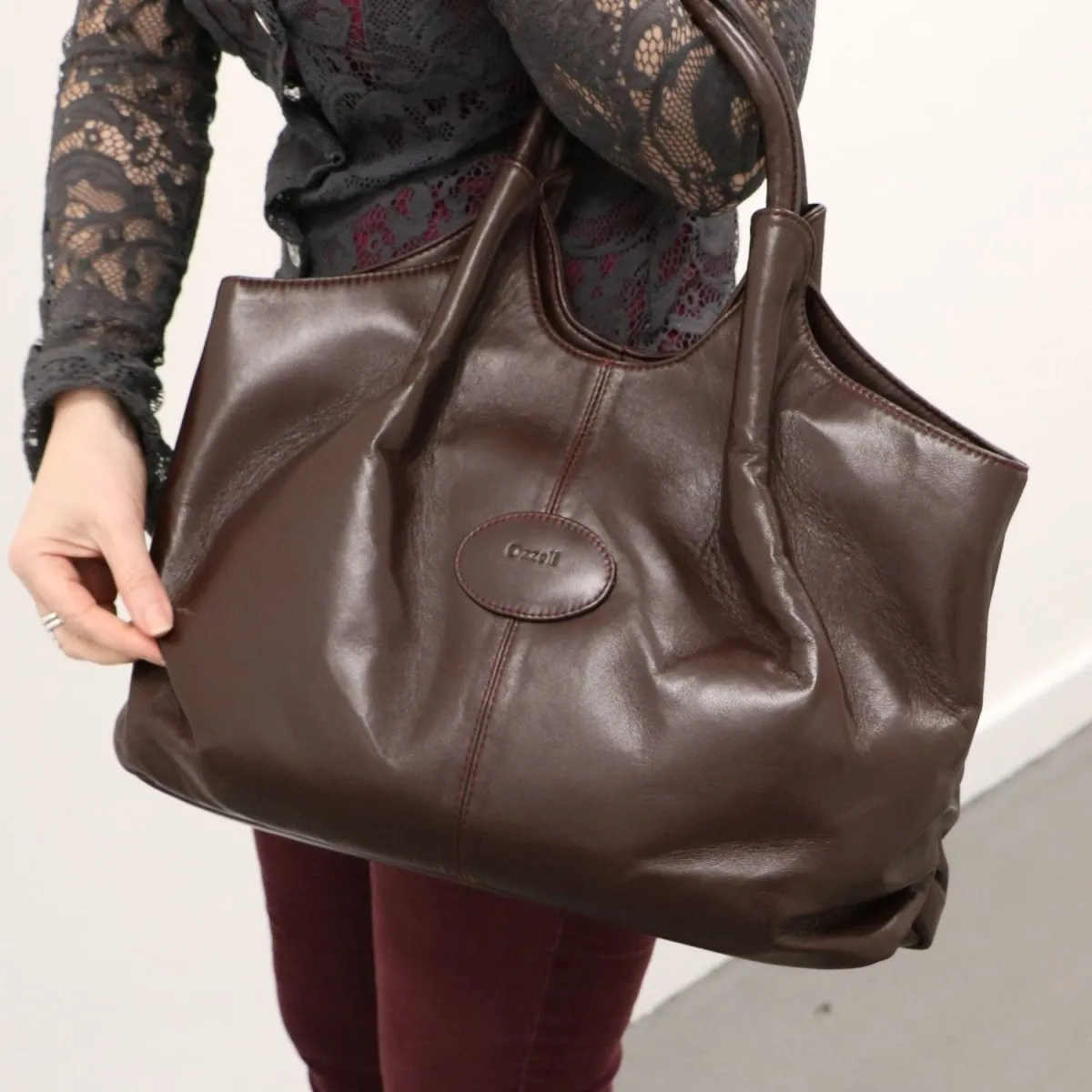 Barcelona Soft Leather Shoulder Handbag