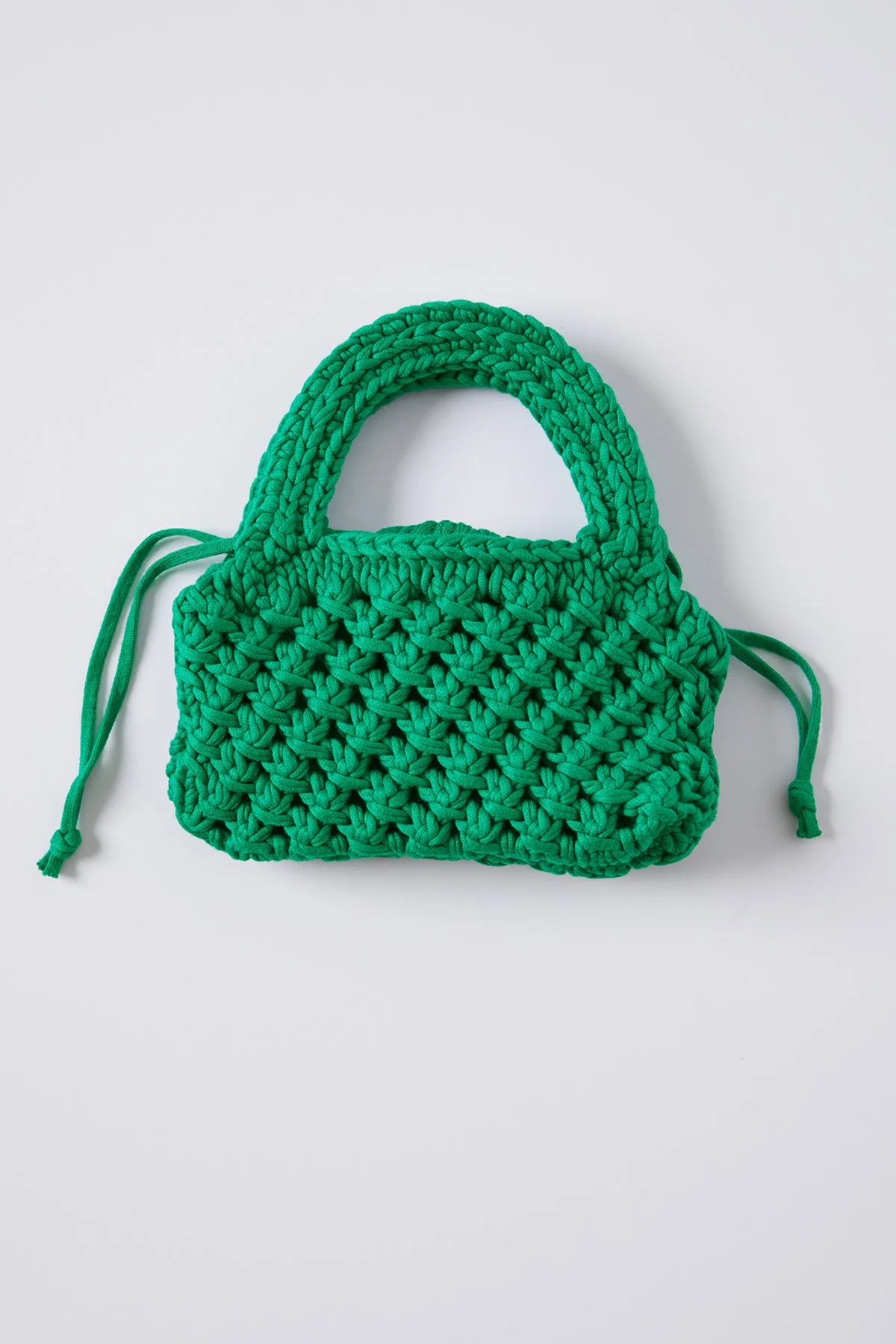 BENNIE CROCHET BAG