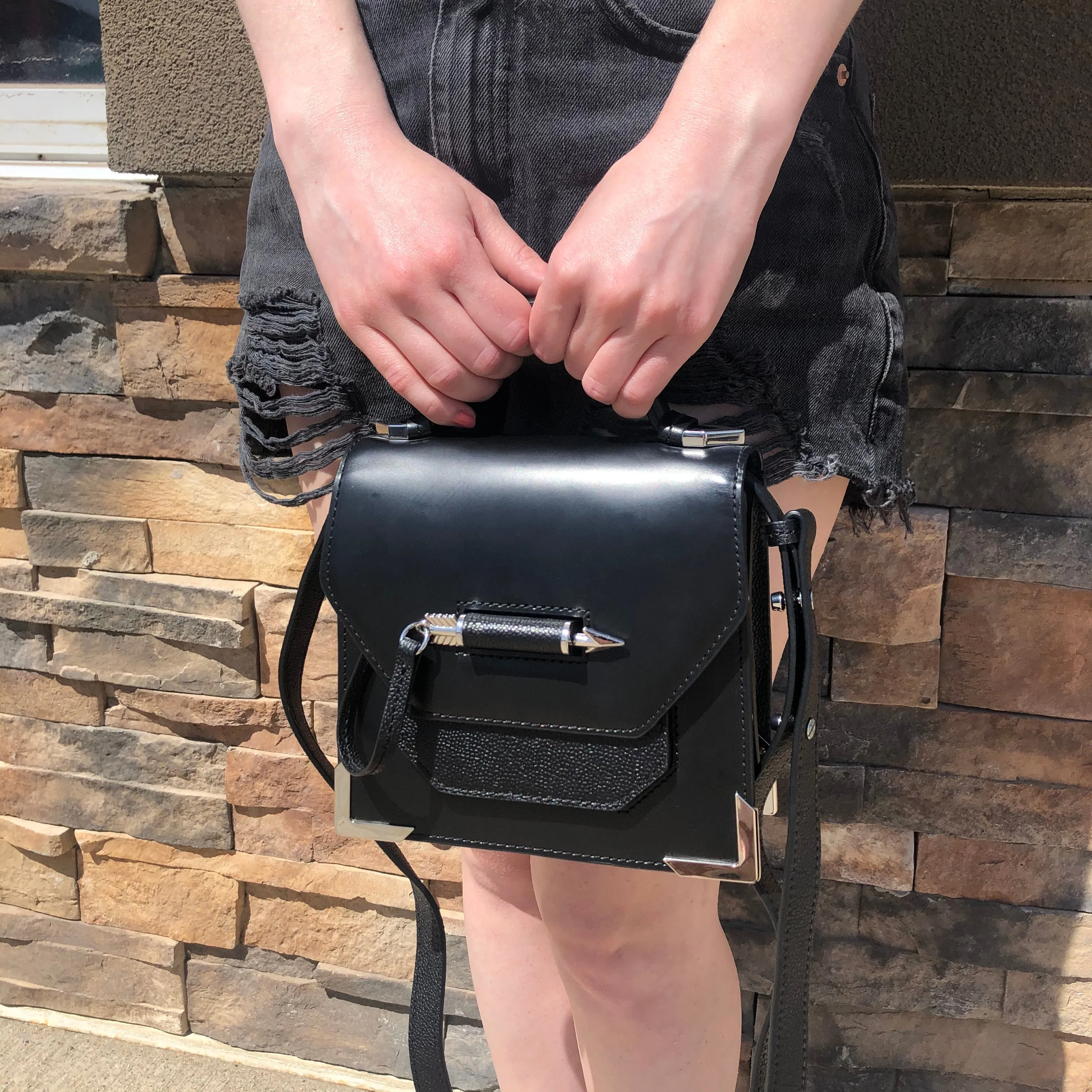 Black Crossbody/Shoulder Bag