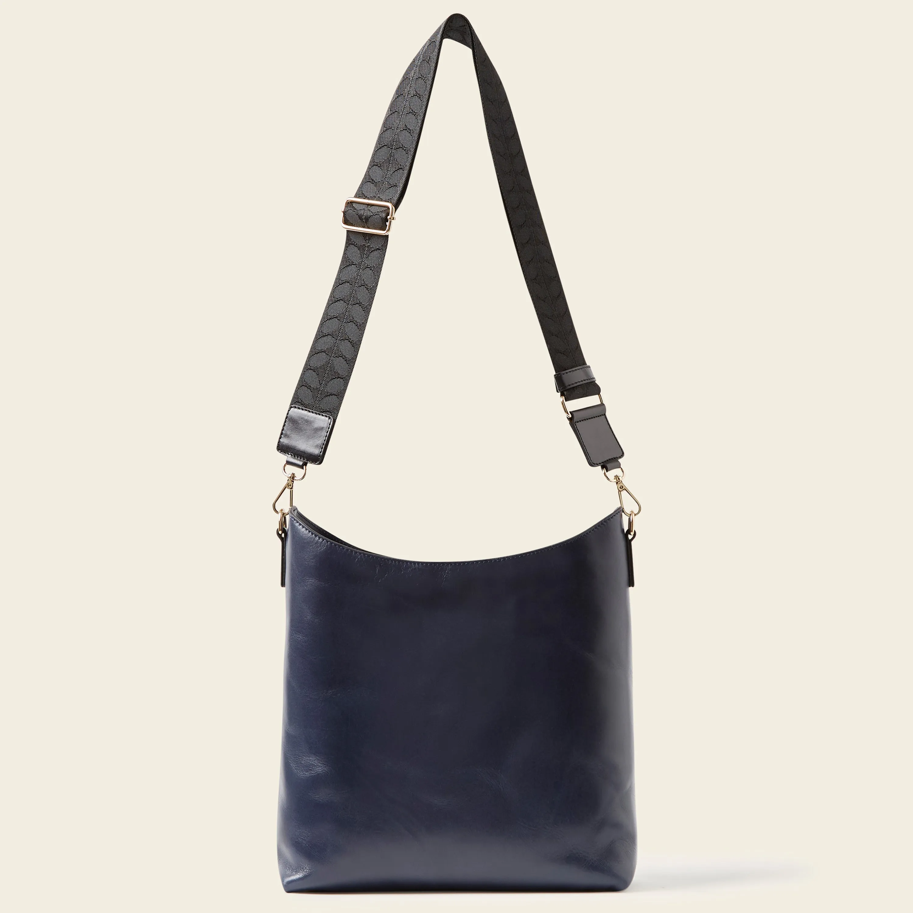 Navy Puzzle Flower Carrymax Bucket Bag - Stylish and Versatile Handbag