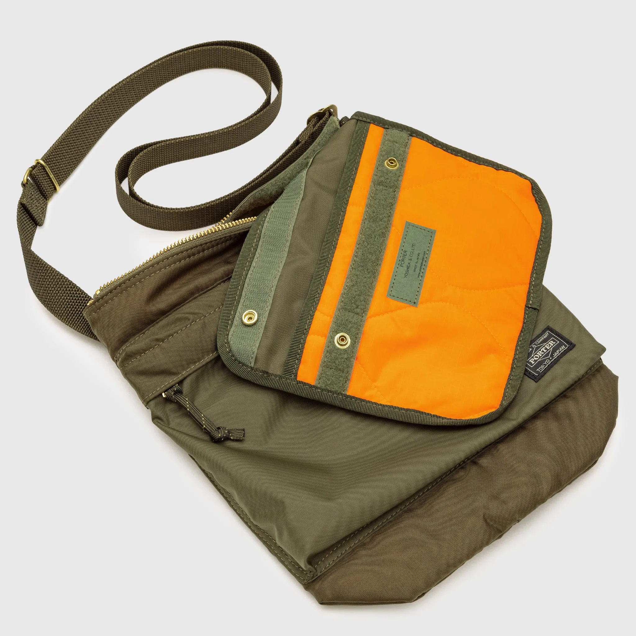 FORCE SHOULDER BAG