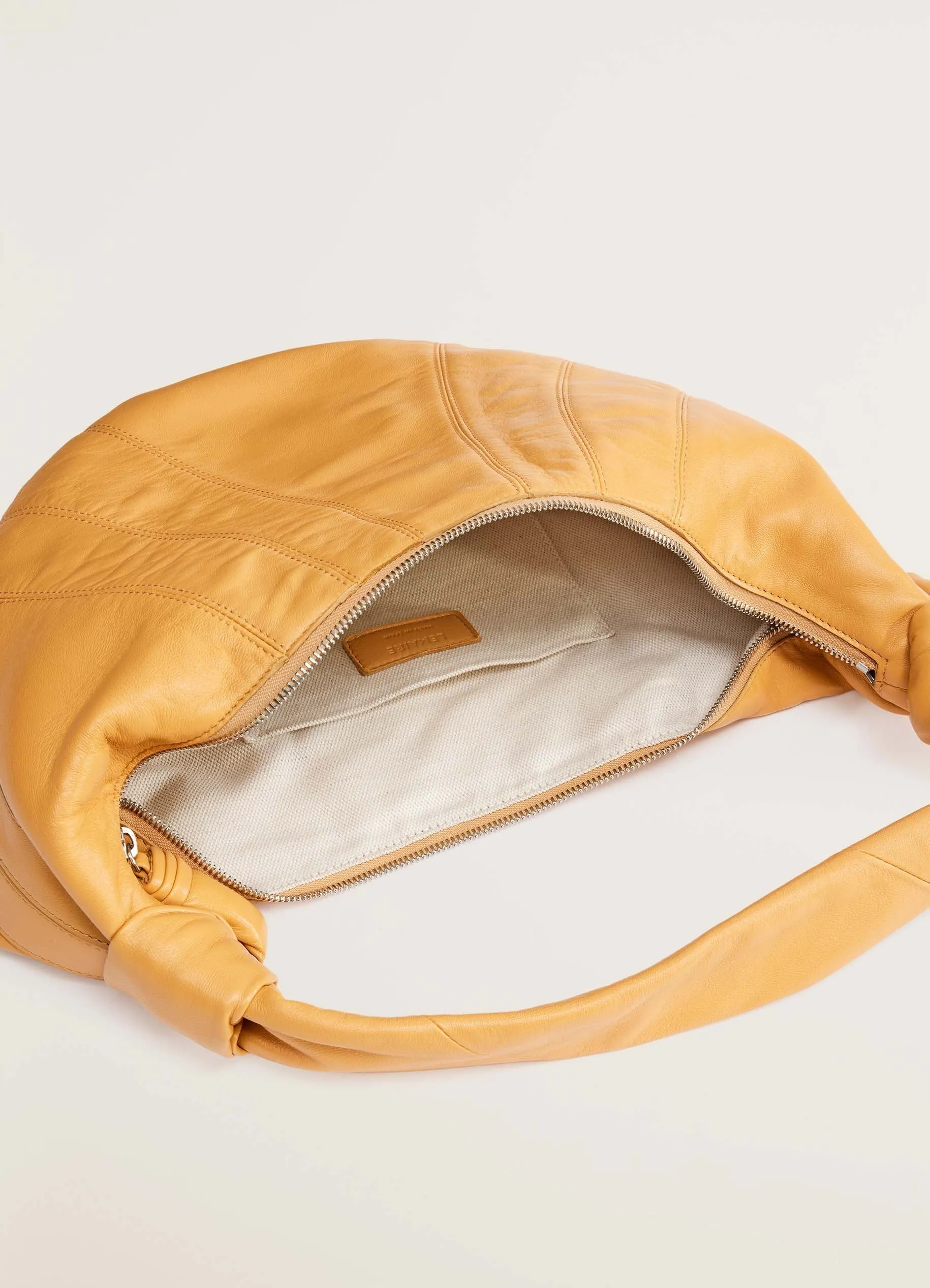 FORTUNE CROISSANT BAG