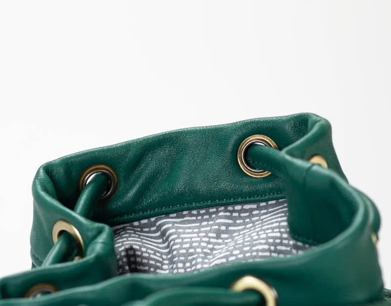 Helon bucket bag - Handwoven petrol green leather