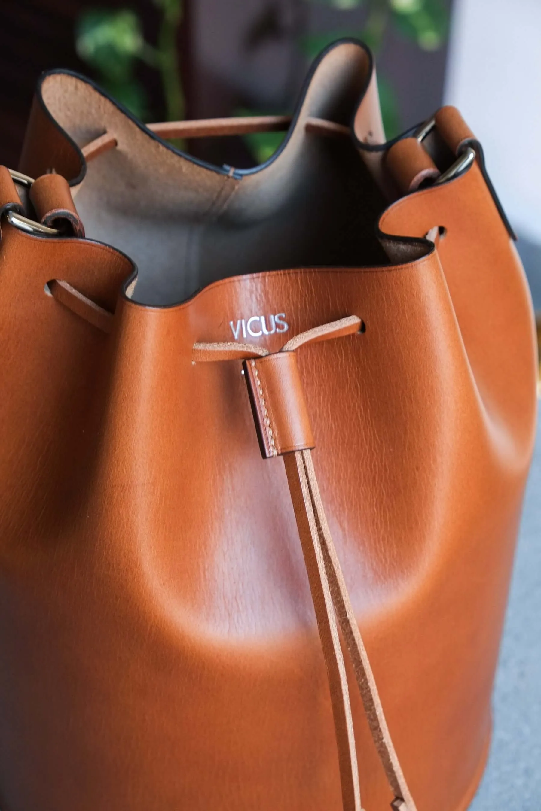 'KAI' BUCKET BAG