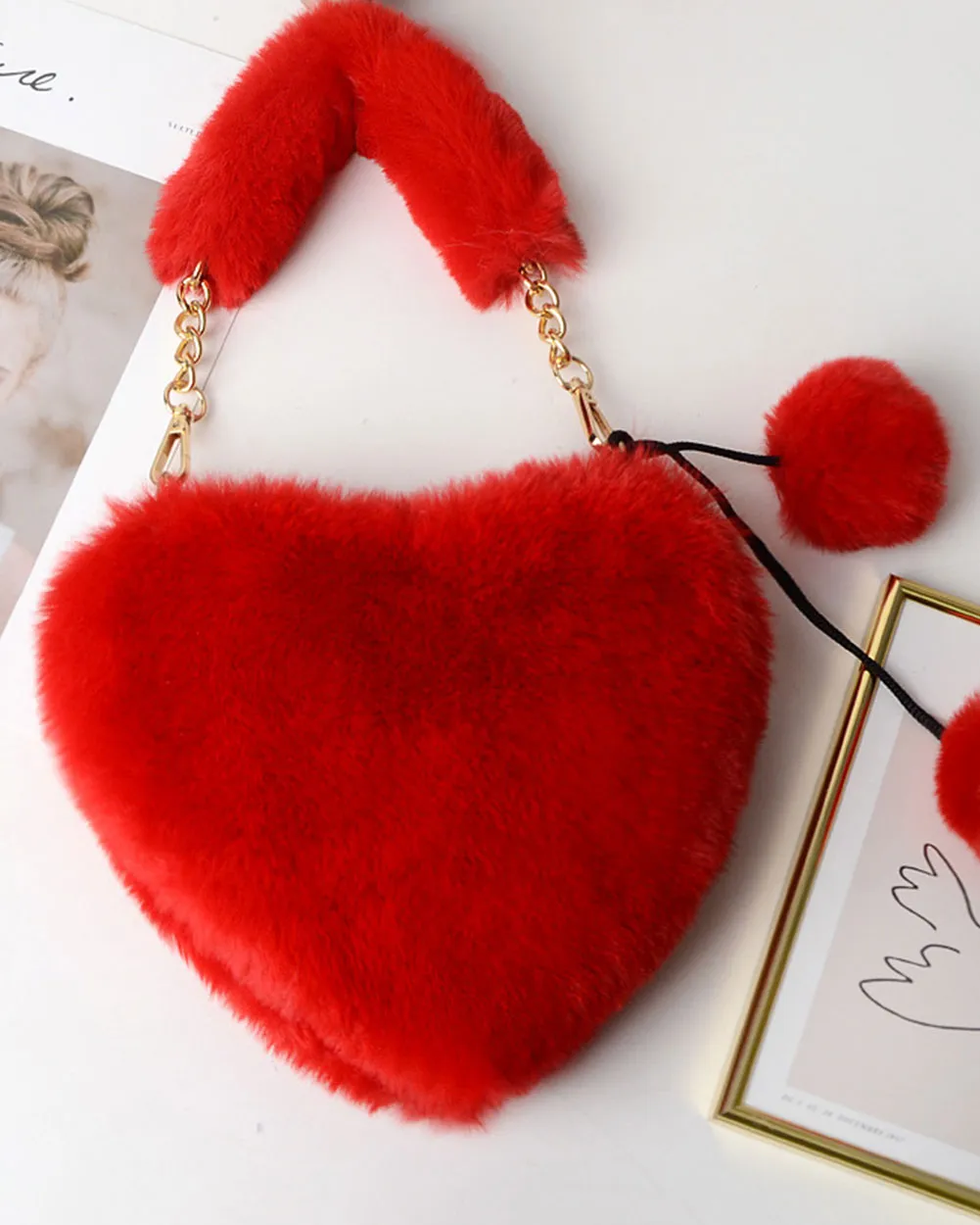 Lovesick Furry Heart Purse