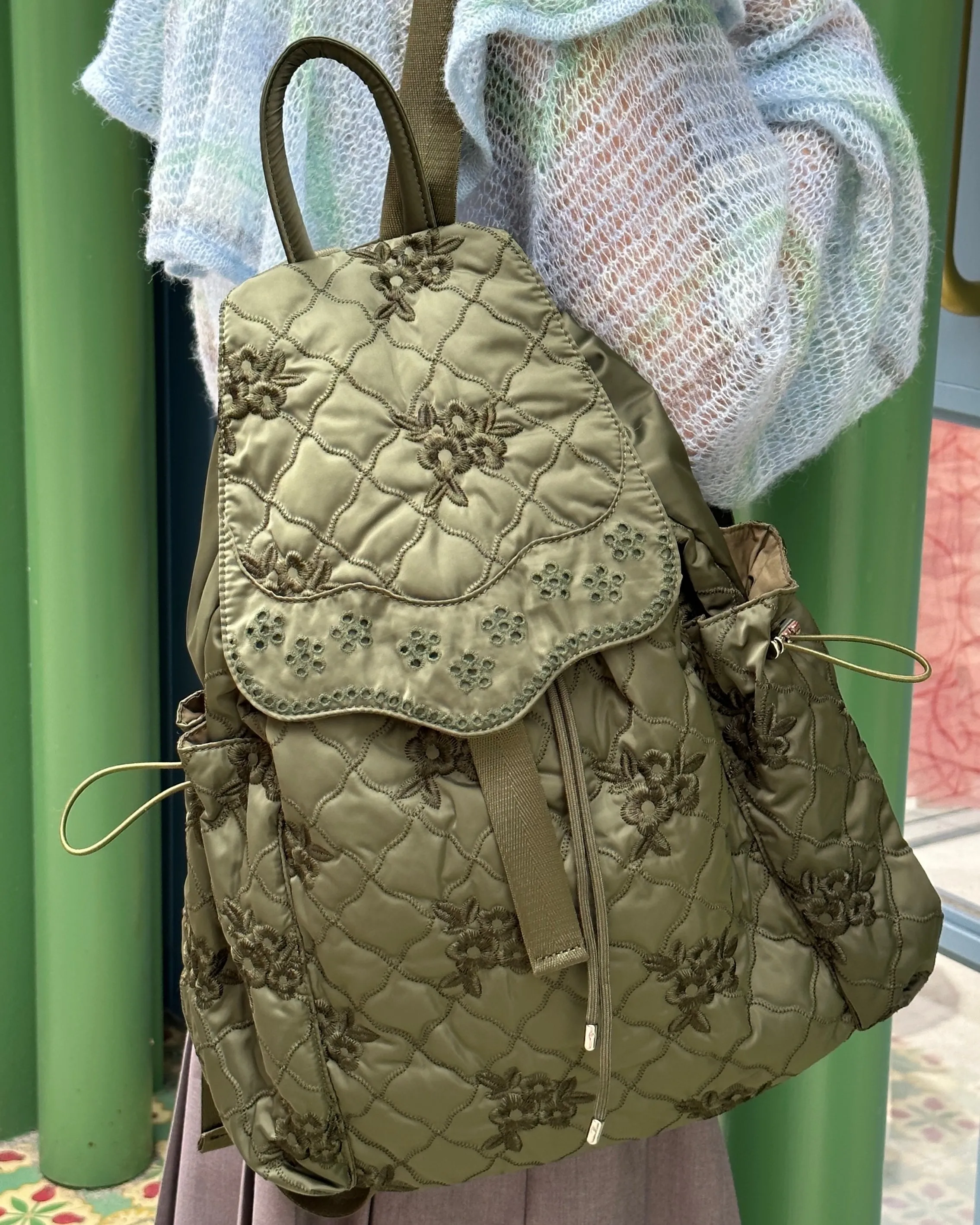 pointe backpack (khaki)