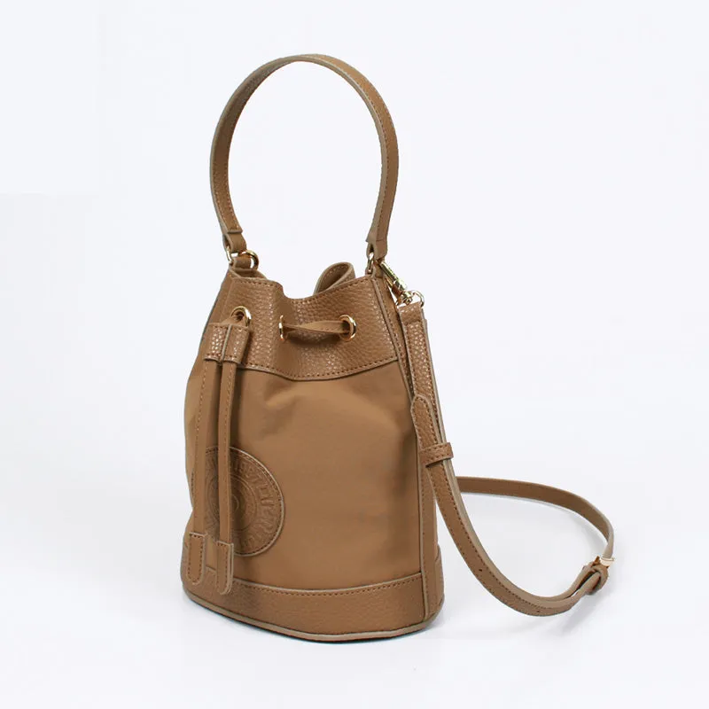 rio shoulder beige bucket bag