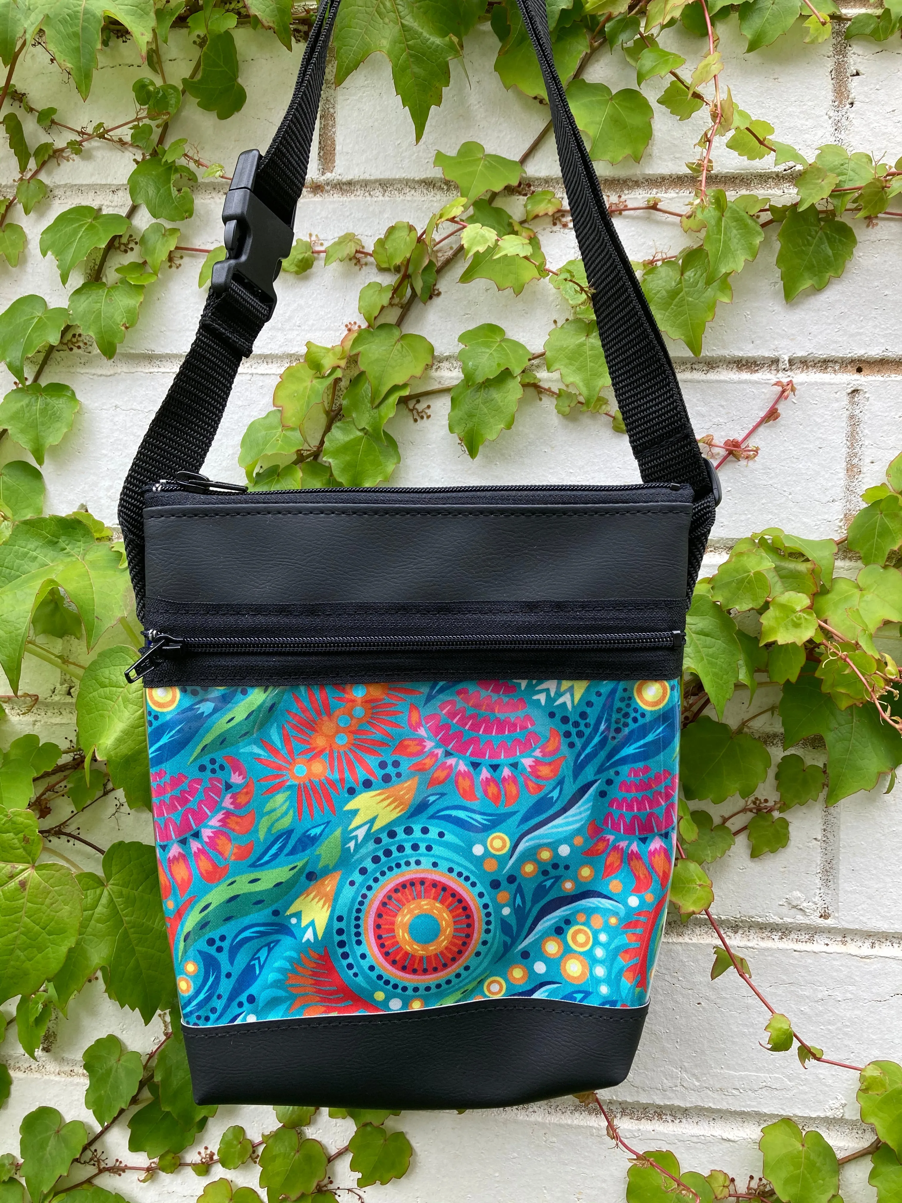 Topsy Bag - Sydney